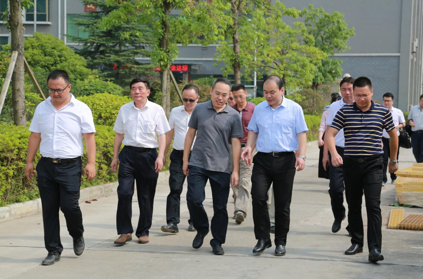 2018年7月，市委常委副市长朱健一行莅临华体会电竞（科技）公司指导.JPG